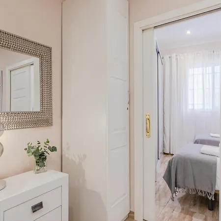 Apartment Isg Jose De Velilla Centro Parking Seville