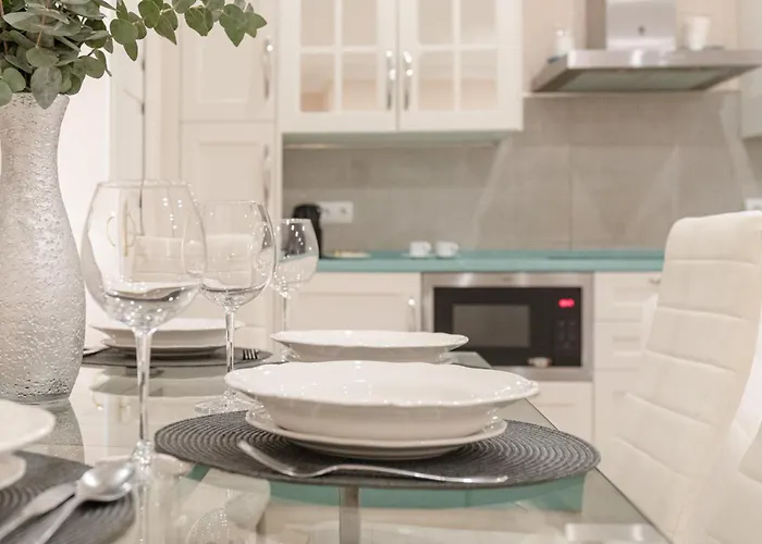 Apartment Isg Jose De Velilla Centro Parking *