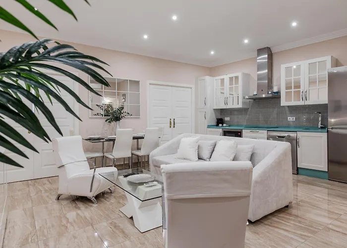 Apartment Isg Jose De Velilla Centro Parking Seville